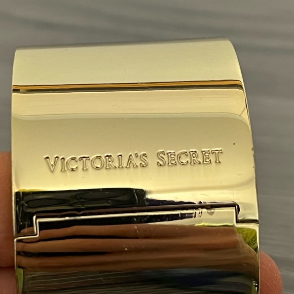 Victoria Secret Gold Cuff Bracelet with CZ Diamond Pyramids - Picture 3 of 8